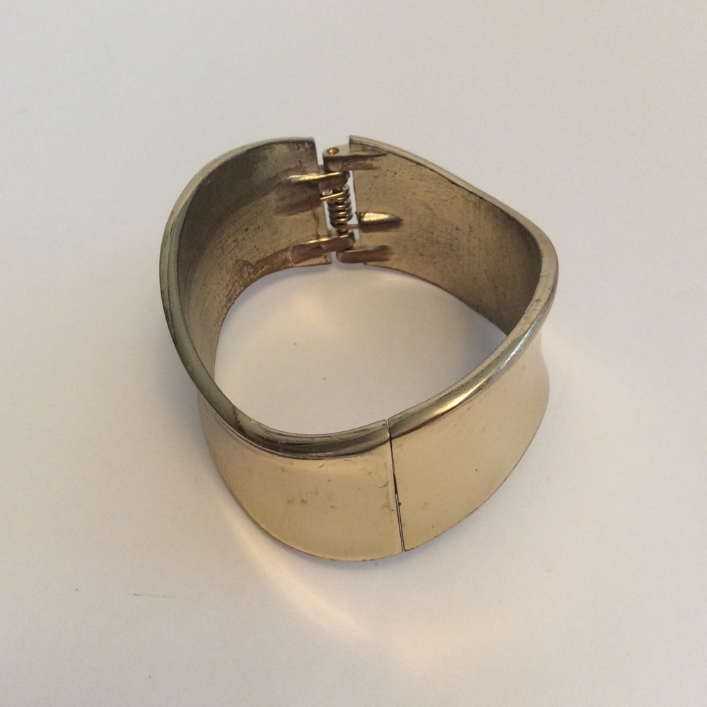 Gold tone hinged bracelet beautiful bjr box 3